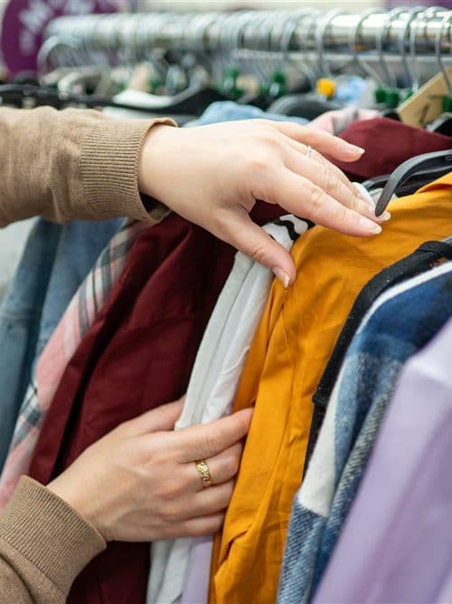 Ropa segunda mano en Ourense